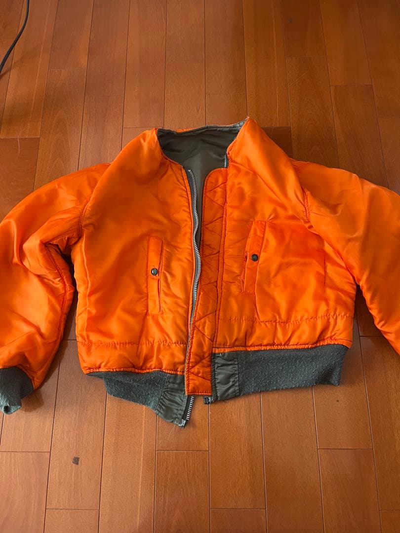 t*k様 70s中期モデル　MA1リバーシブル着用可能22.300→18.300