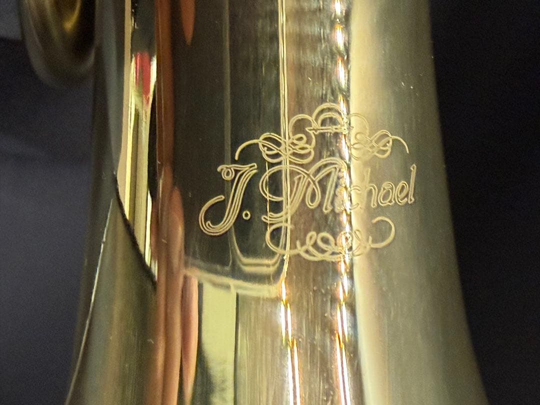 J. Michael 信号ラッパ ゴールド 赤タッセル - メルカリ