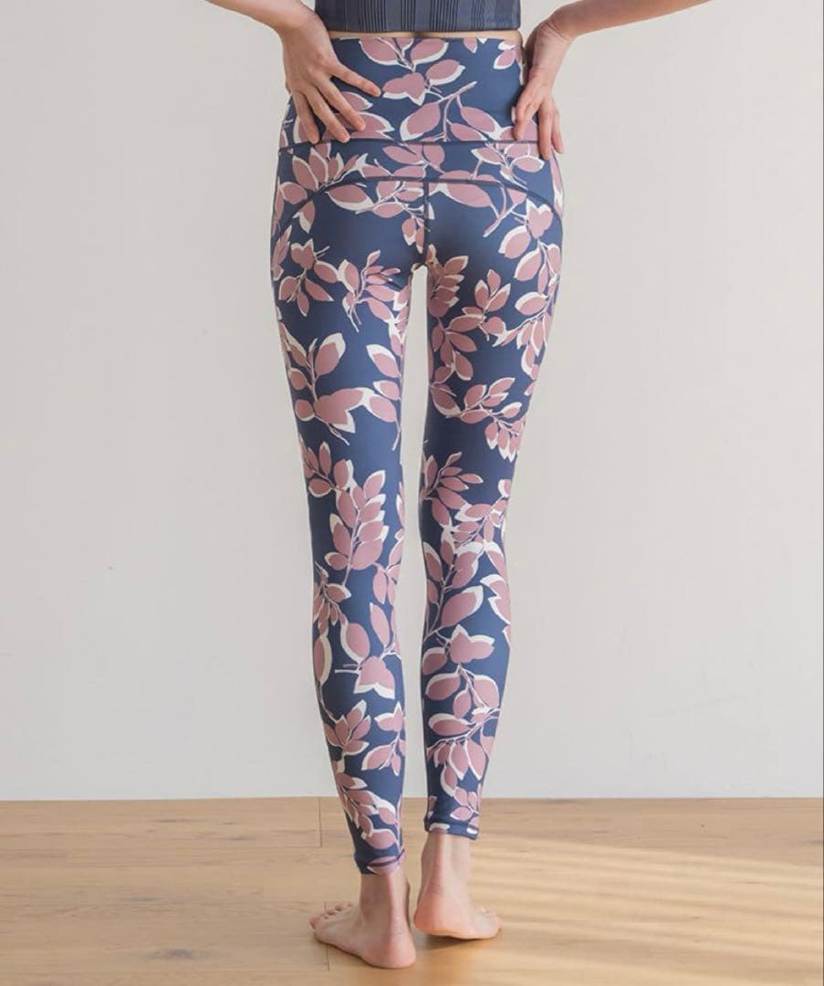 【専用】リーフバイカラーレギンス Ｓ