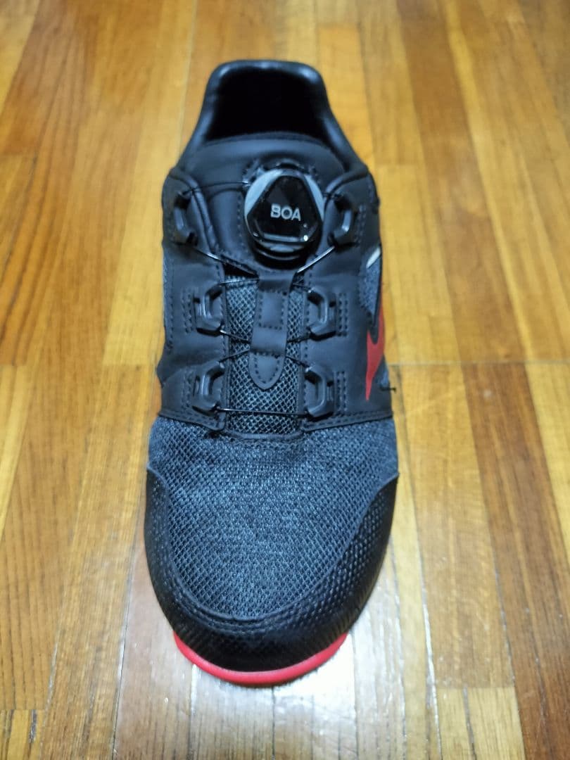 Mizuno BOAシステム安全靴 ブラック/レッド 23.0cm