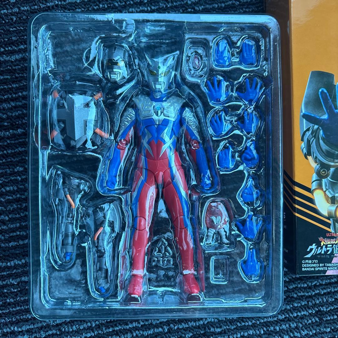 フィギュアーツ　テクターギアゼロ