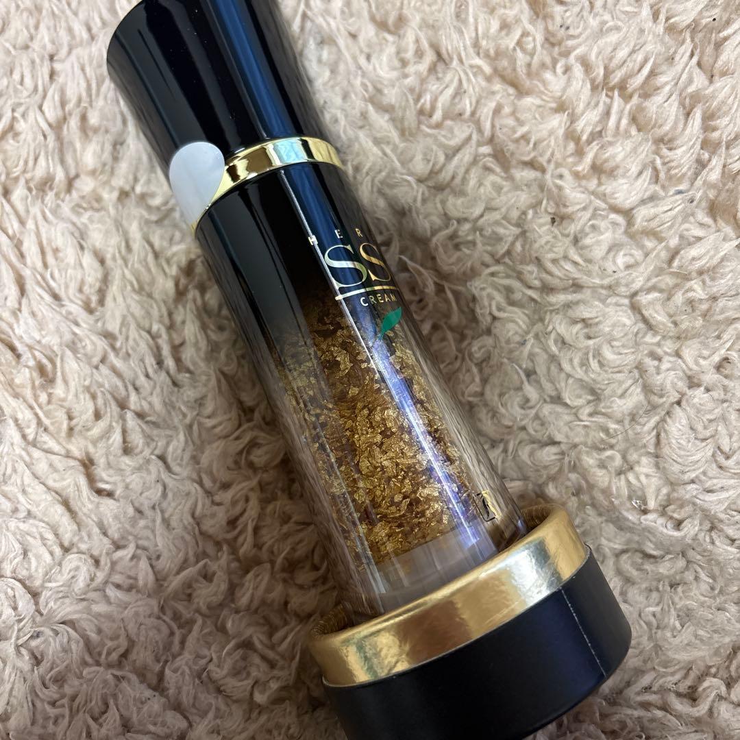 SSクリーム50g(箱無し新品)２本セット！！