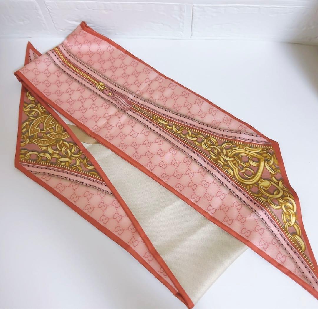 グッチ　GUCCI バンダナ　スカーフ　GG柄　ピンク　ファスナー柄