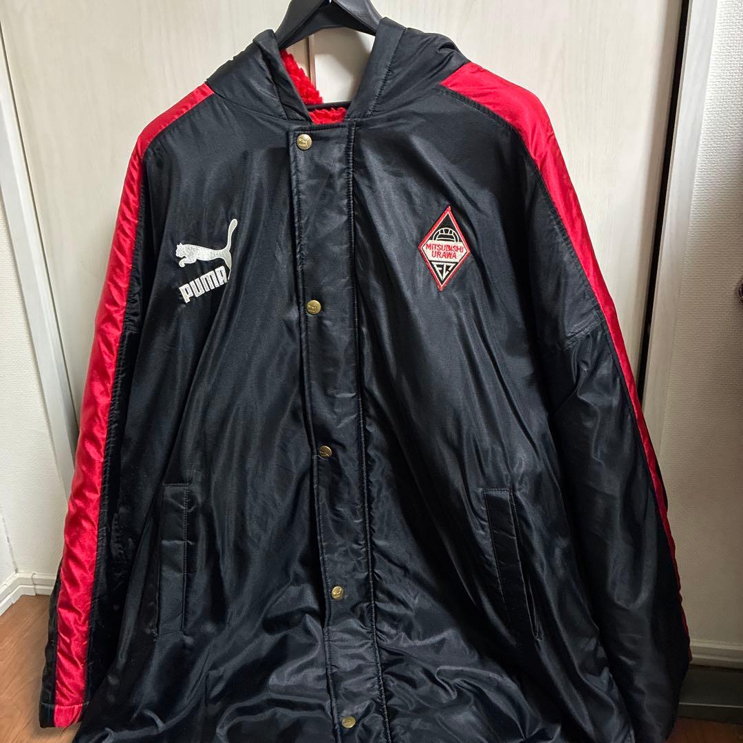 非売品 浦和レッズ PUMA製 ロングダウンコート - メルカリ