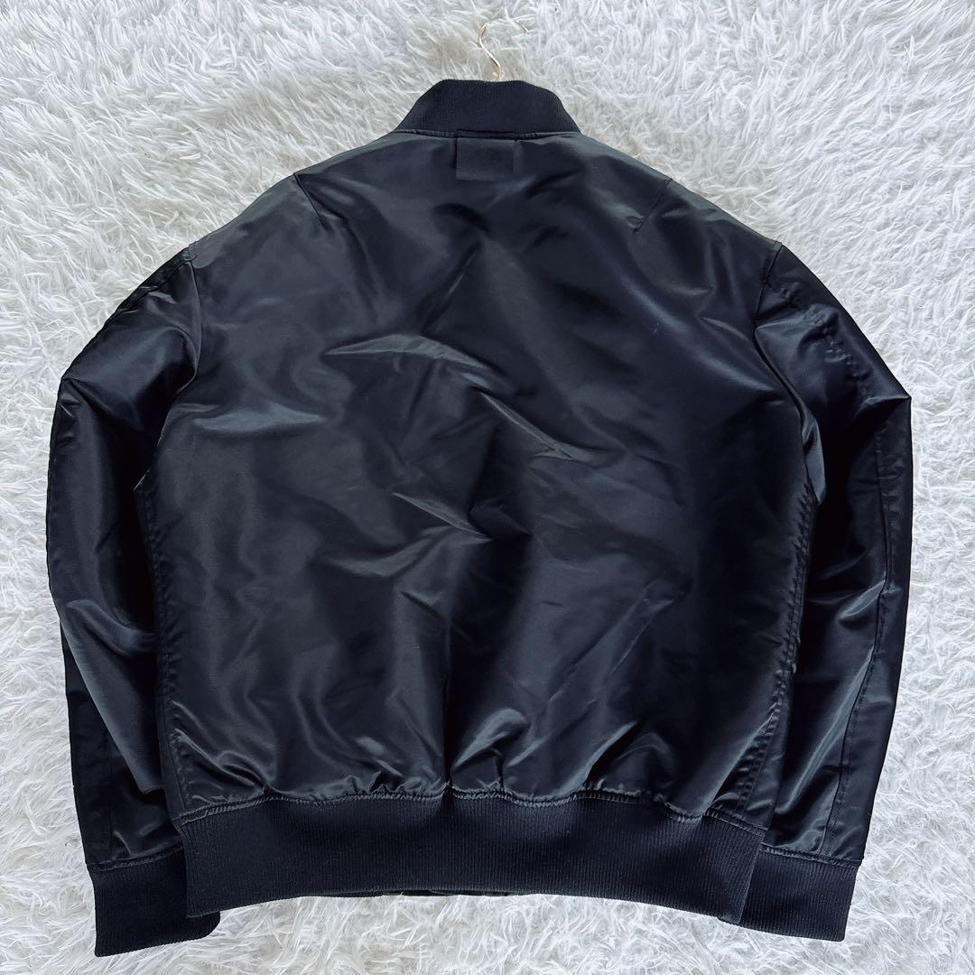 【UNIQLO】＋J ハイブリッドダウンオーバーサイズMA-1ブルゾン 黒 M