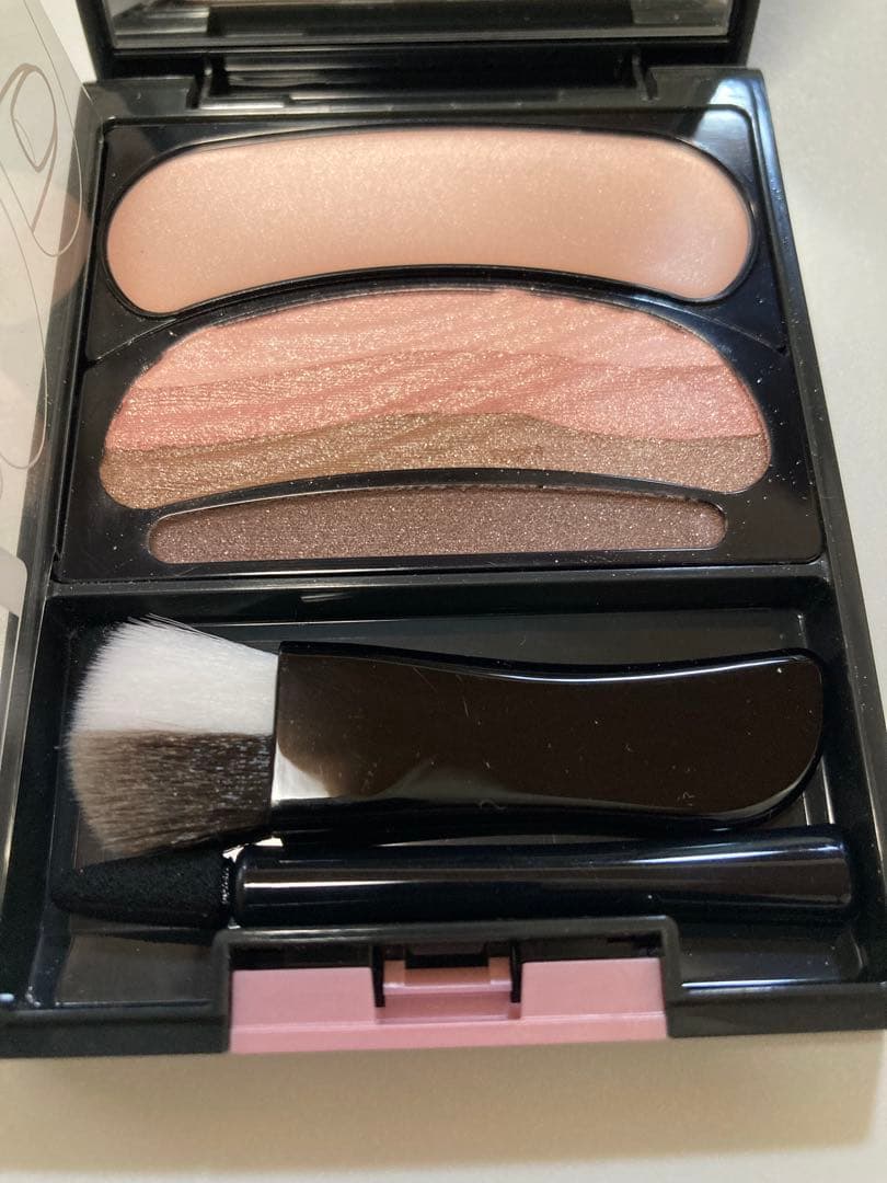 オーブ　ブラシひと塗りシャドウN 12 ピンク