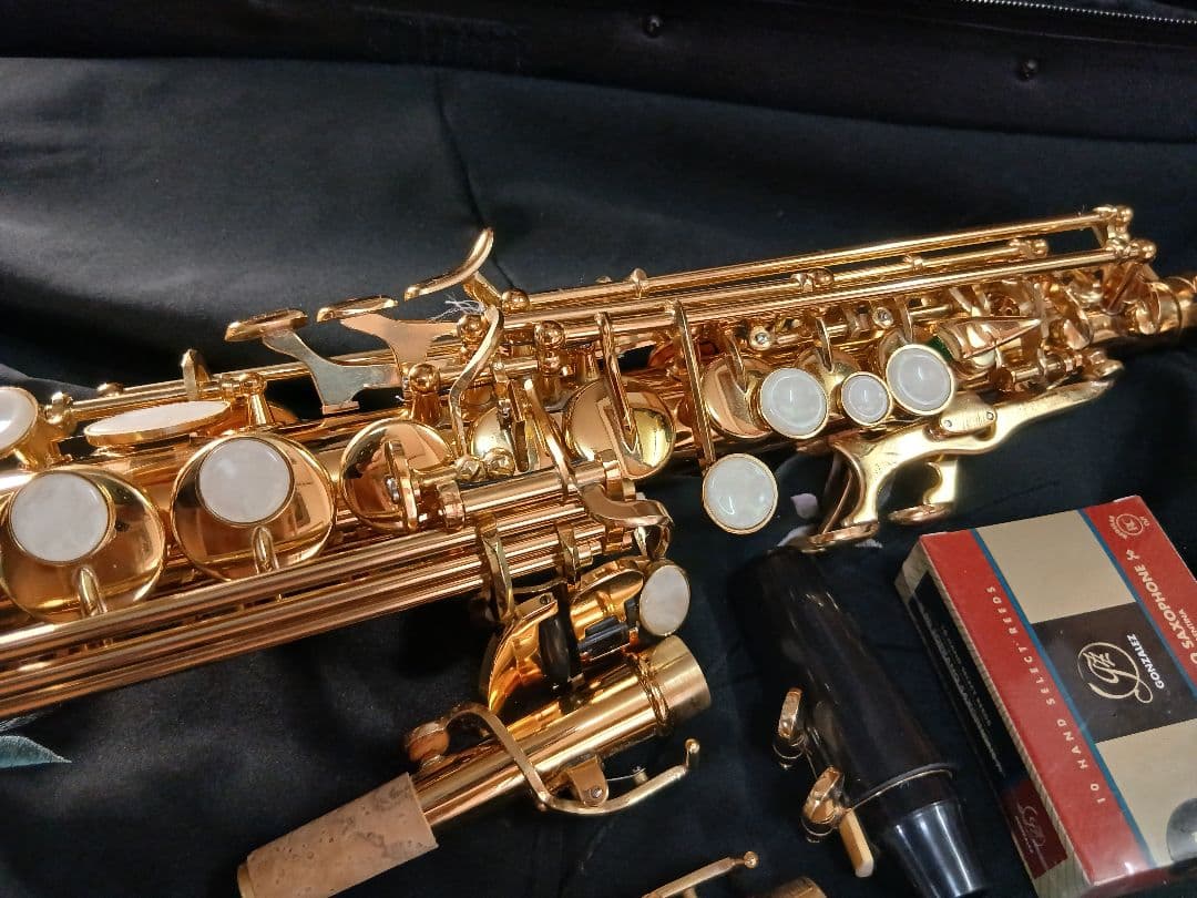 ソプラノ　サックス　無銘ノーブランド　音だしOK　超美品　！