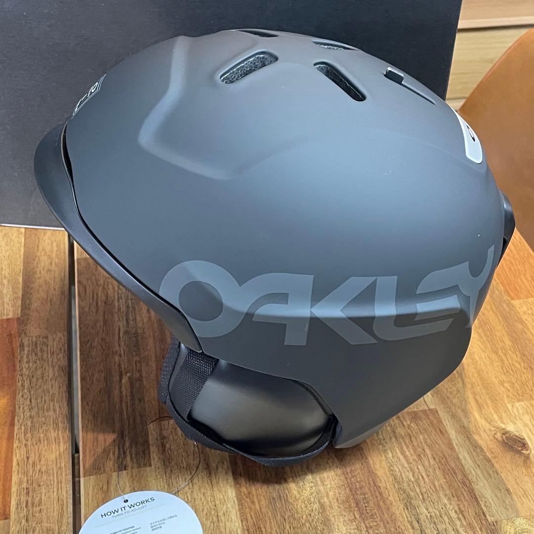 新品・未使用】OAKLEY オークリー MOD3 ヘルメット Lサイズ