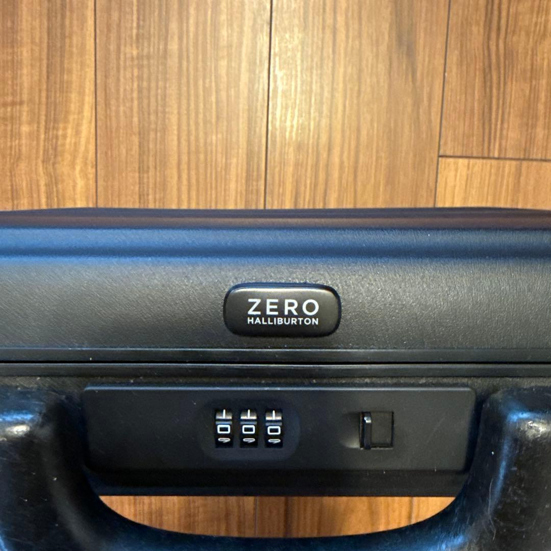 ゼロハリバートン　ZERO HALLIBURTON 書類ケース アタッシュケース