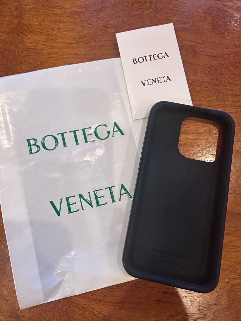Bottega Veneta ボッテガヴェネタ　iPhone14pro ケース