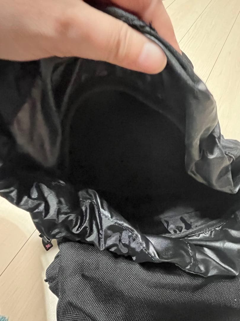 ニューエラ　x-girl バックパック黒　中古美品　CAP入れ付き