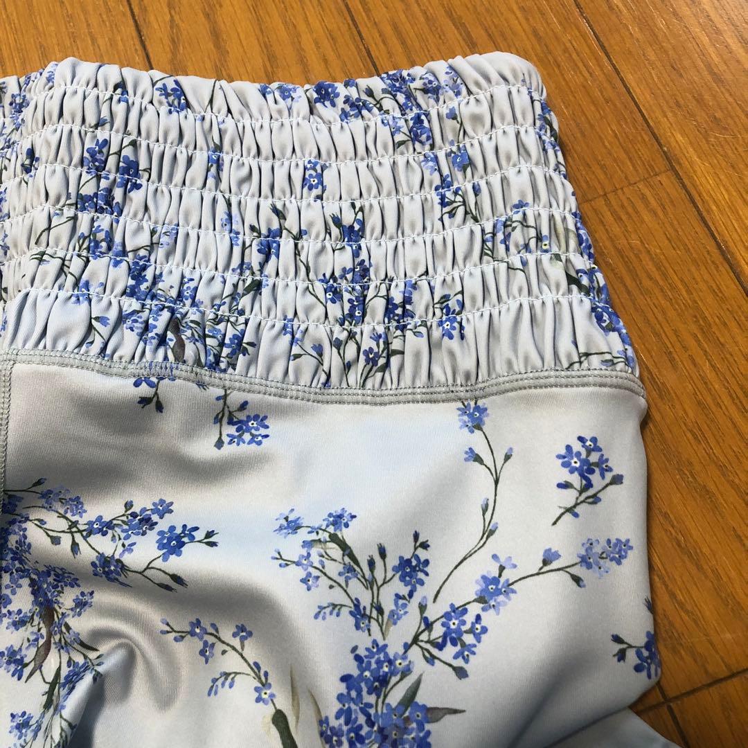 SUKALA LAVA ヨガウエア　セットアップ　花柄　水色　L　新品未使用