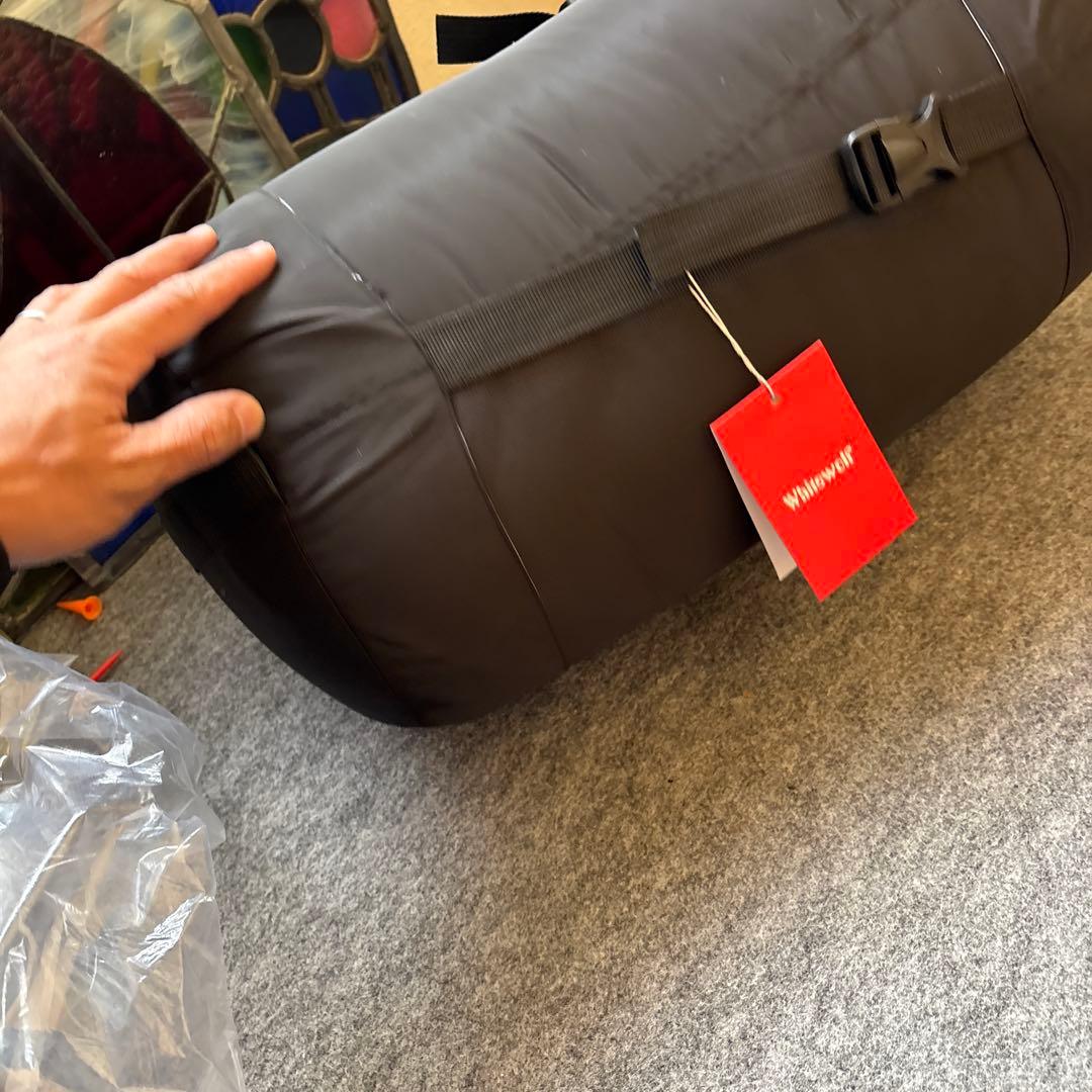 新品未使用　ICE- 1500 シュラフ 1500g 防災野外キャンプ