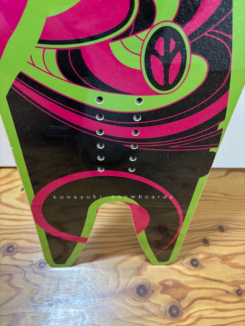 希少！スノーボード　粉雪　魅惑　konayuki スワローテール　高級素材
