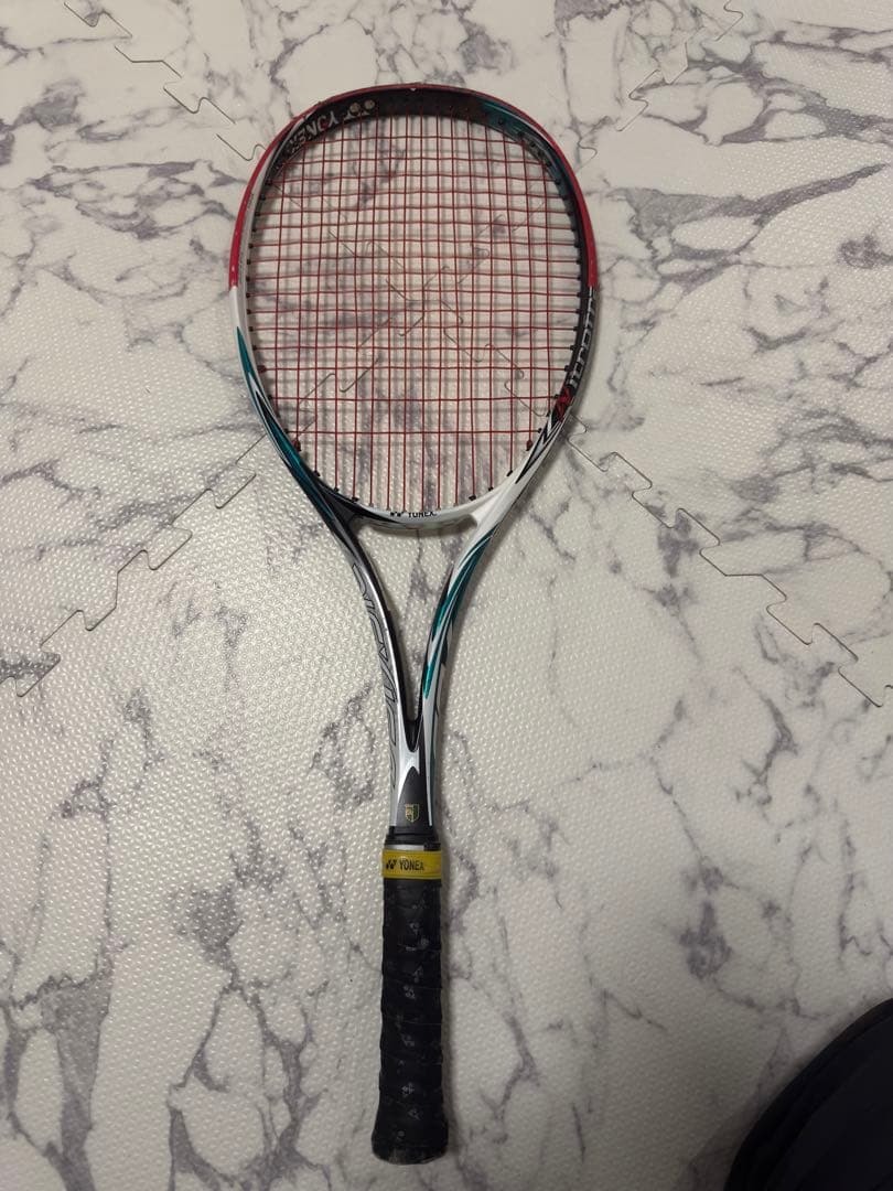 YONEX VCORE 100 テニスラケット G4