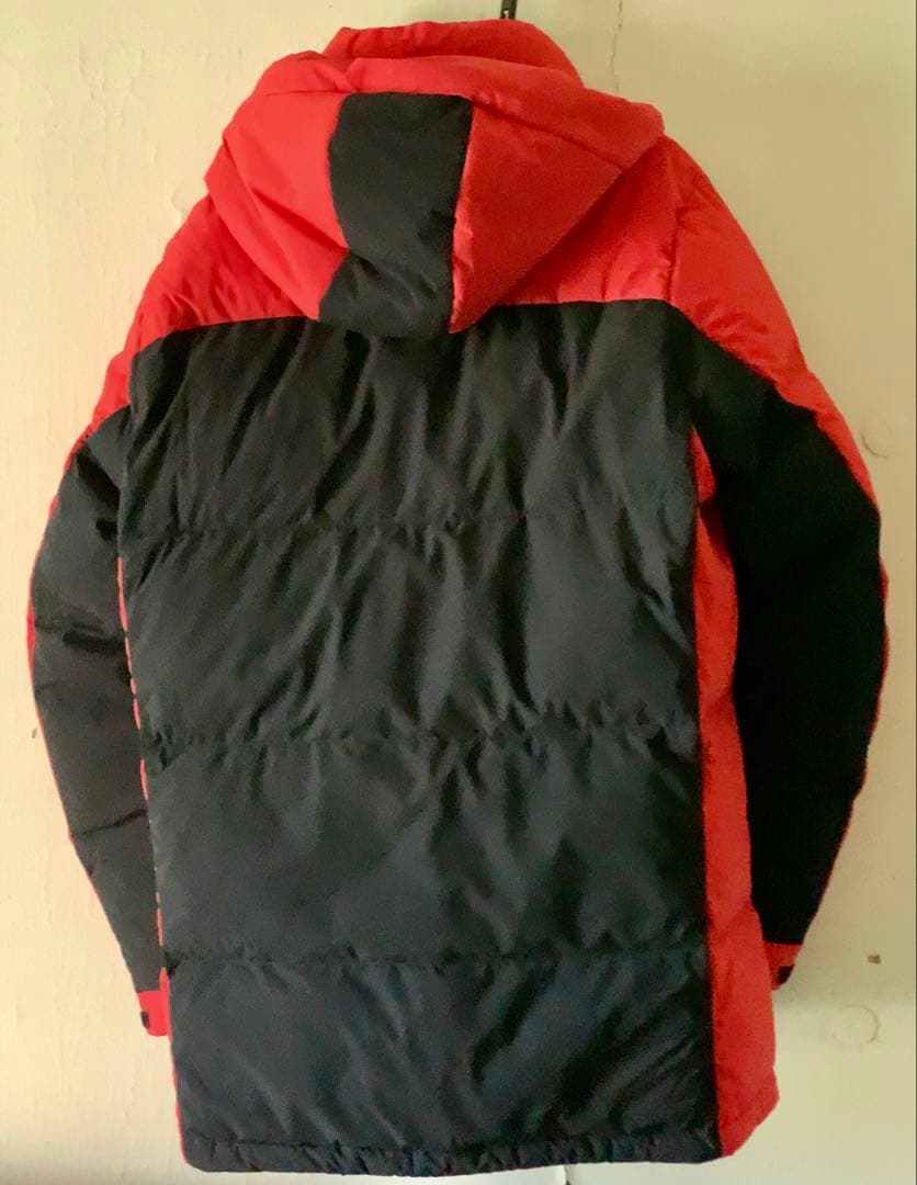 エックスシェルター断熱αプレミアムGIGA PUFF ダウンコート　赤 Lサイズ