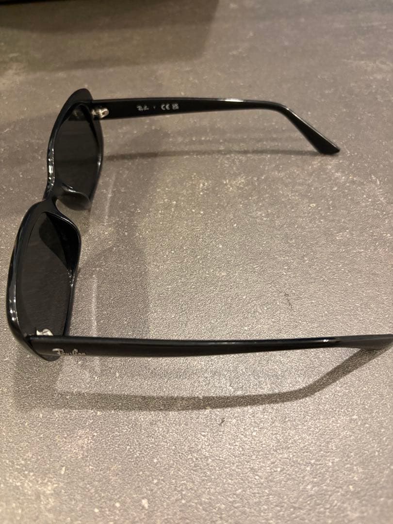 レイバン RB4421D サングラス