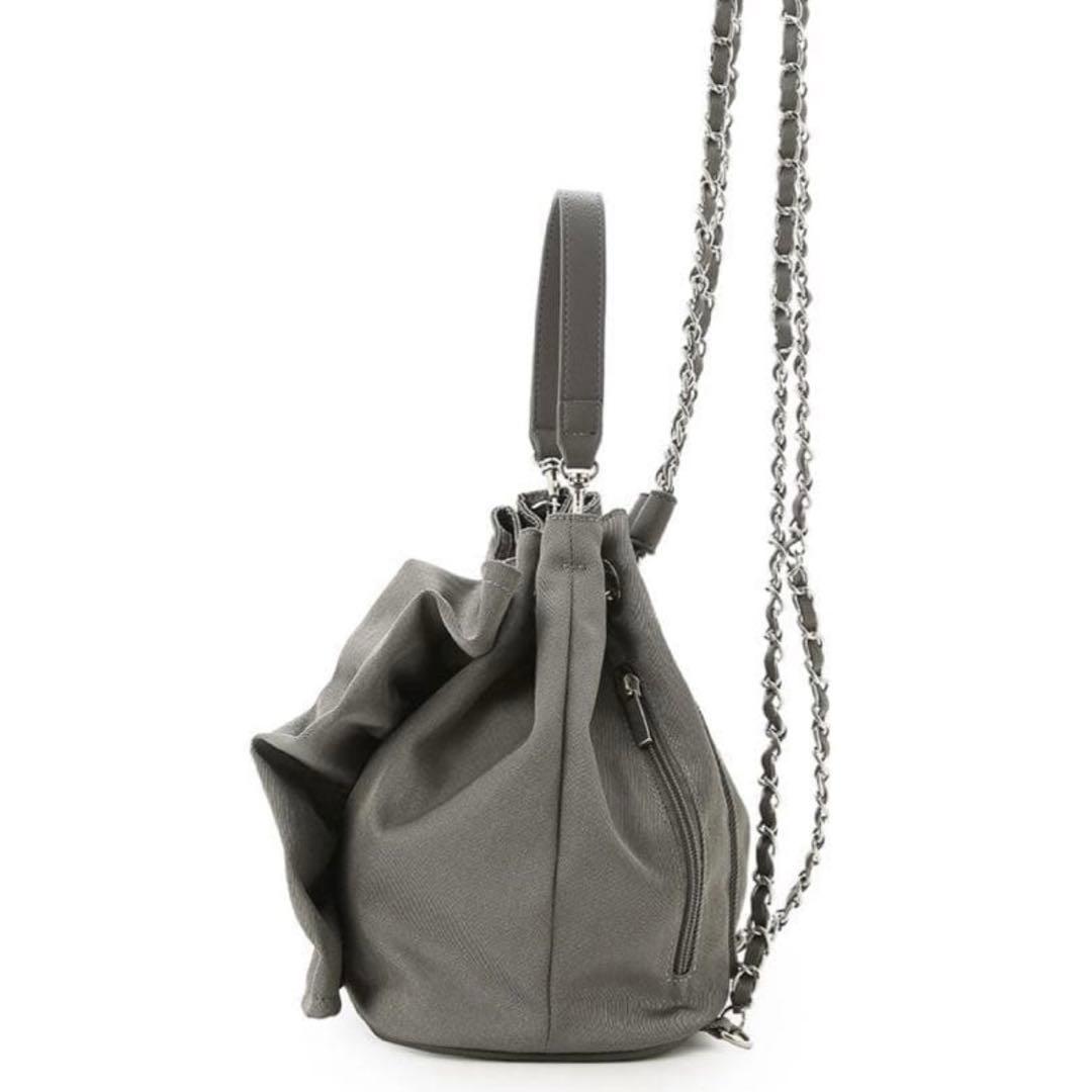 未使用品　CELFORD チェーンショルダーフリルサック GRY