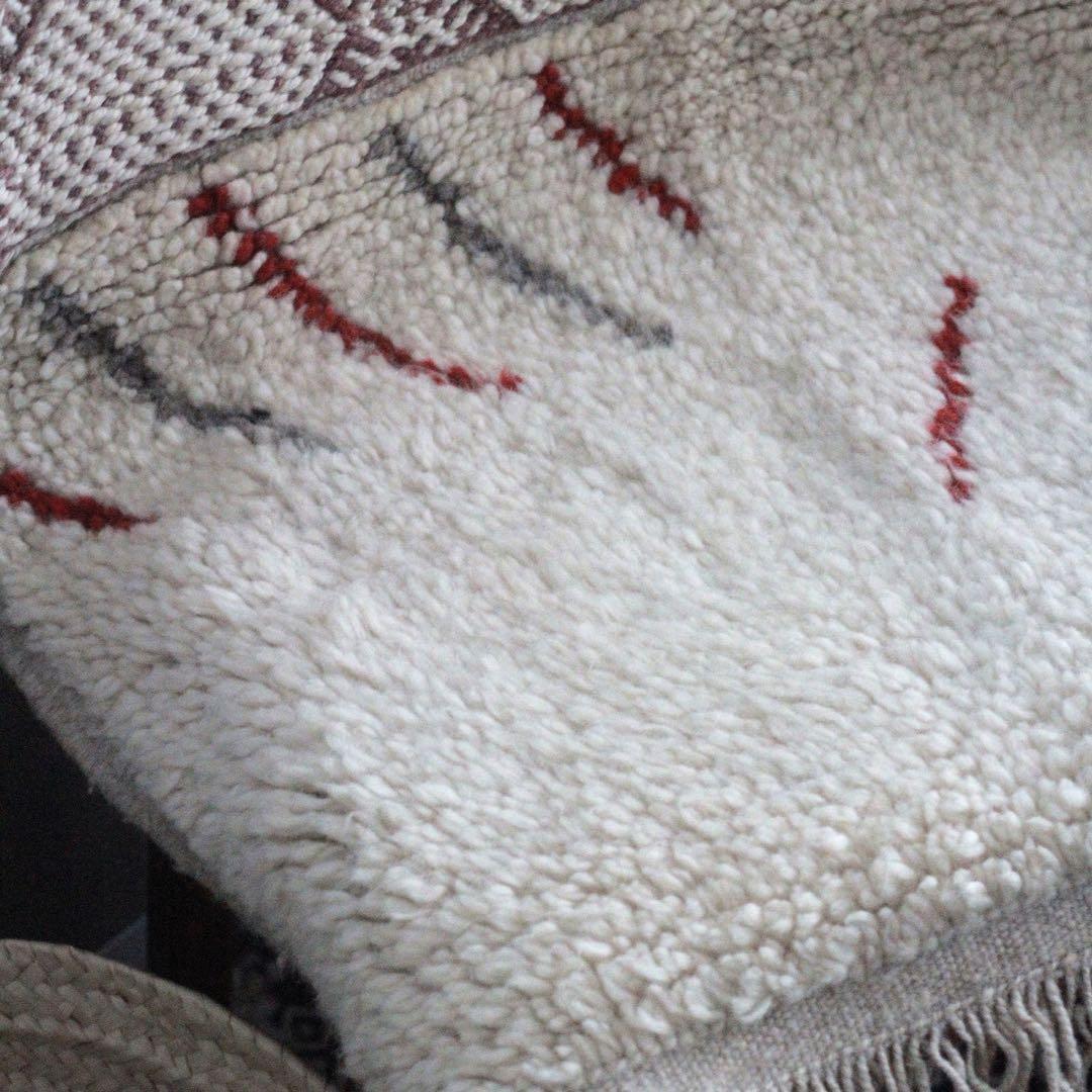 【y.m】超希少！ザナフィ モロッコラグ アクセントラグ 106×66cm