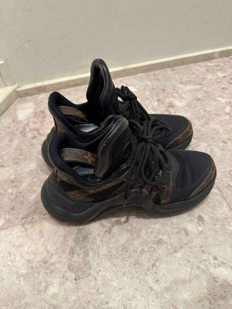 louisvuitton LVアークライト・ライン スニーカー　35.5