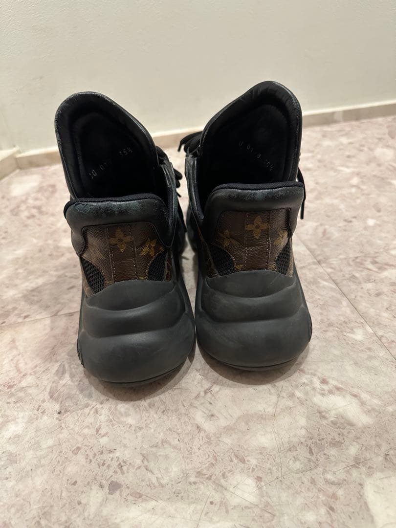 louisvuitton LVアークライト・ライン スニーカー　35.5