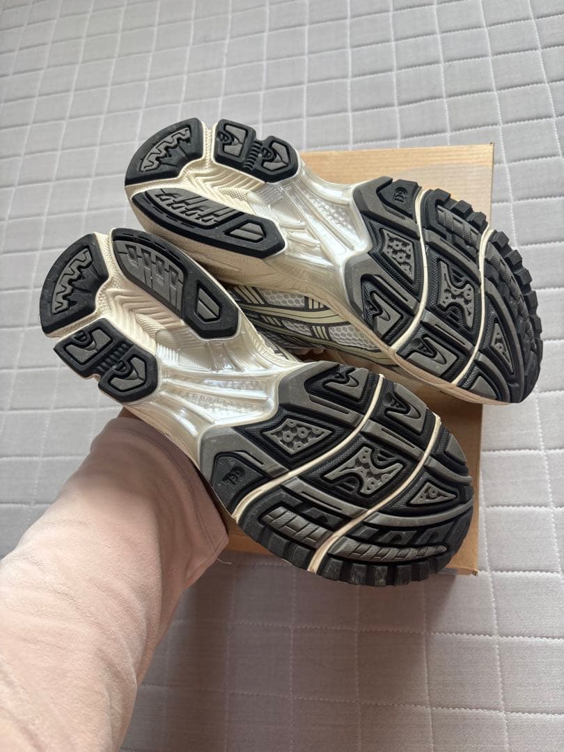 アシックス　ゲルカヤノ14 25㎝