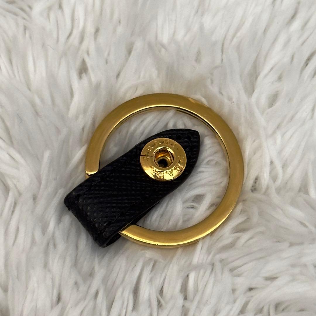 極美品⭐️現行 RFID内蔵 PRADA プラダ サフィアーノ レザー キーケース