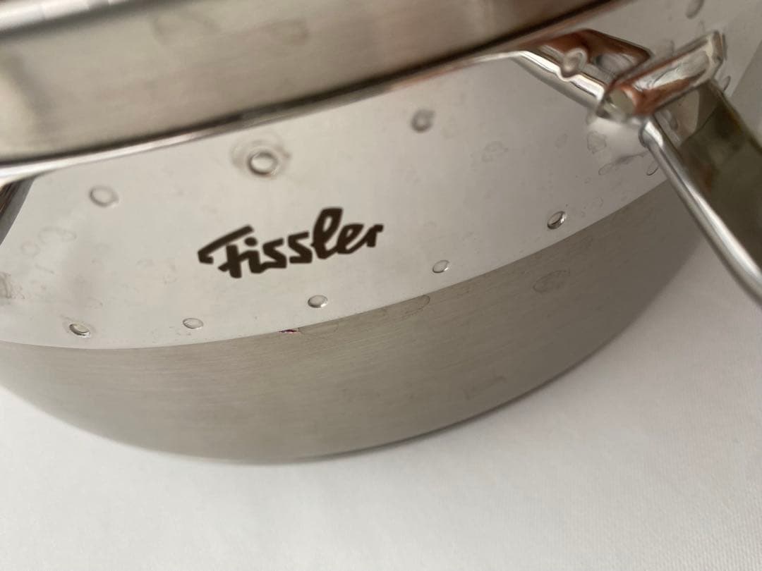 フィスラー　プロコレクション　両手鍋　24cm 保証書付き