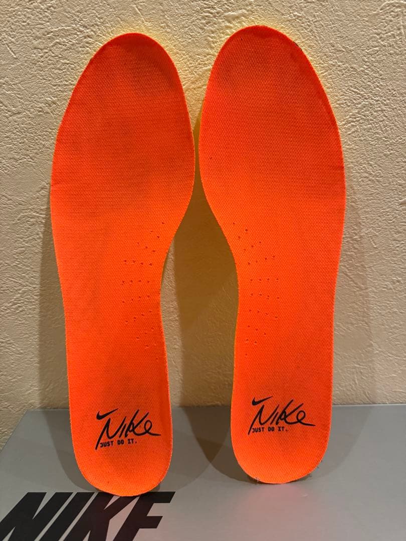 限定カラー ナイキ ファントム Luna2 エリート FG 28㎝