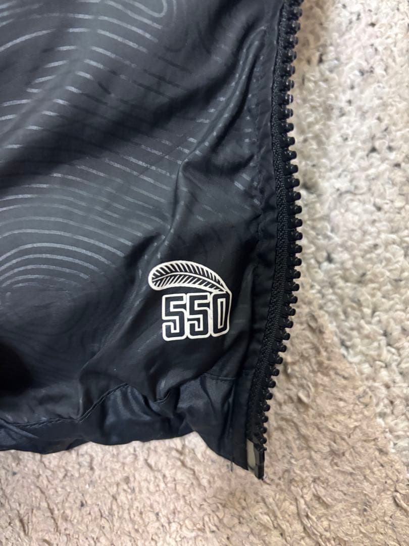 ナイキ　ダウンジャケット 肉厚 ドローコード付き Y2K 黒　M