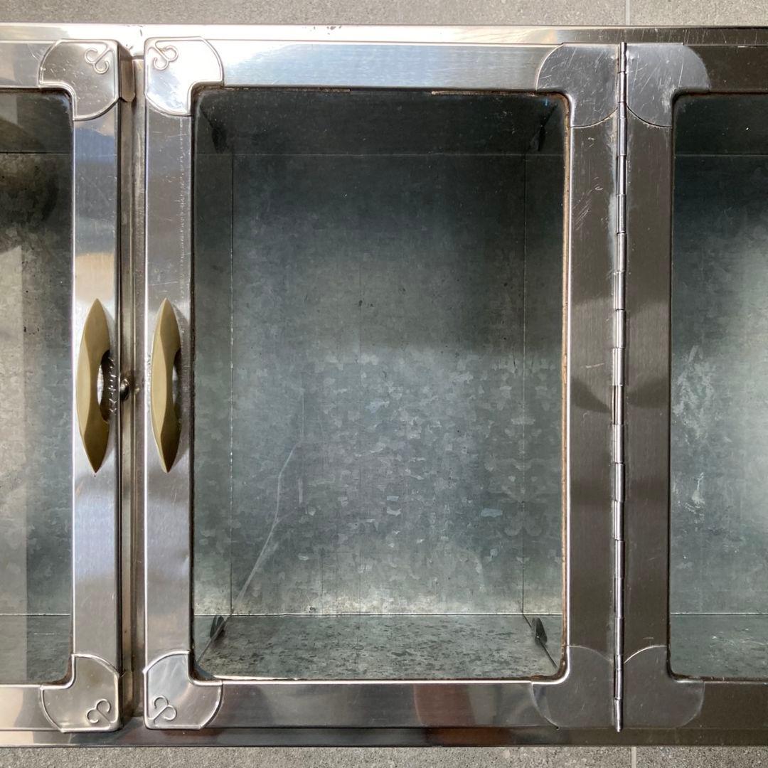 駄菓子屋ブリキ ケース　4枚扉　ガラス窓　仕切付　縦30cm×横79cm