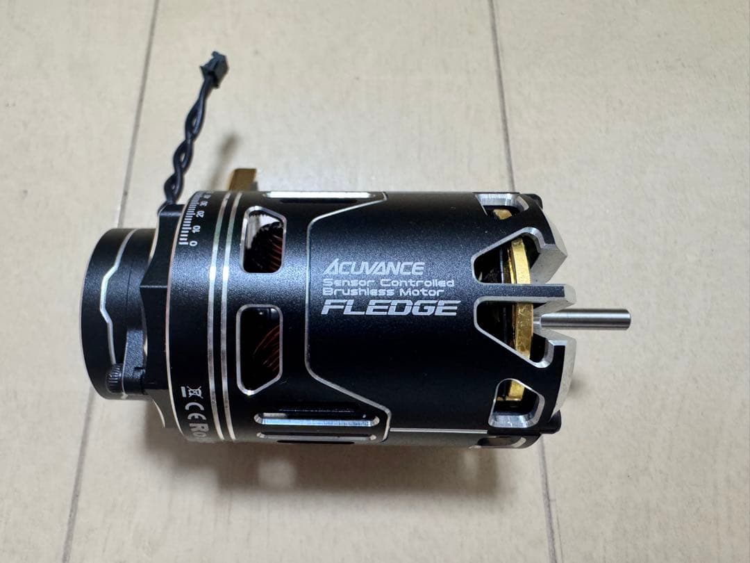 ACUVANCEアキュバンス FLEDGEフレッジ 13.5T-F FAN搭載