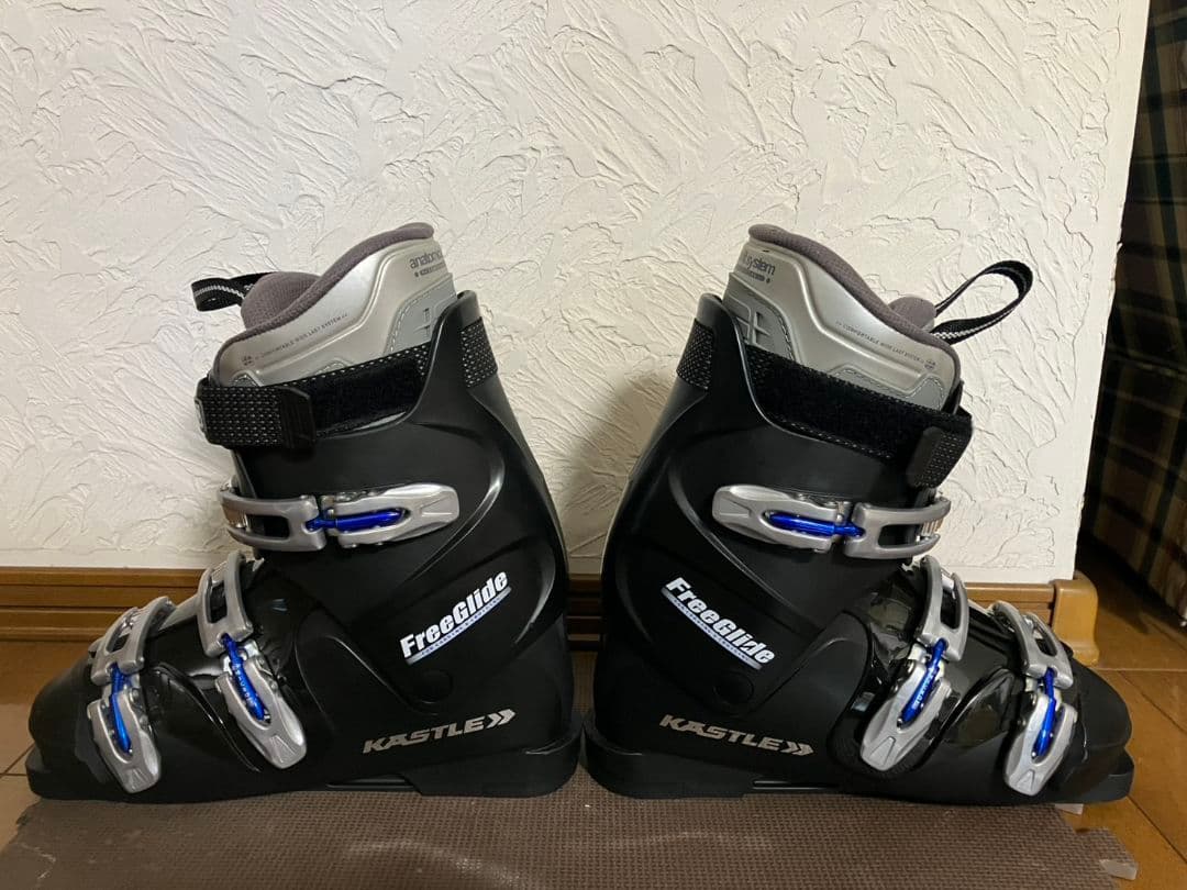 KASTLE ケスレー スキーブーツ 28〜28.5cm　足幅広め　軽量モデル