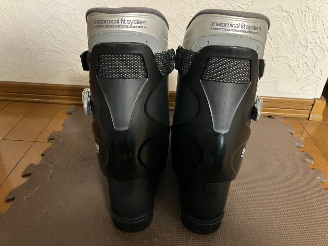 KASTLE ケスレー スキーブーツ 28〜28.5cm　足幅広め　軽量モデル