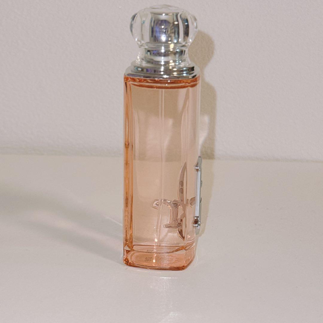 ディオール アディクト ピーチー グロウ (オードゥ パルファン)