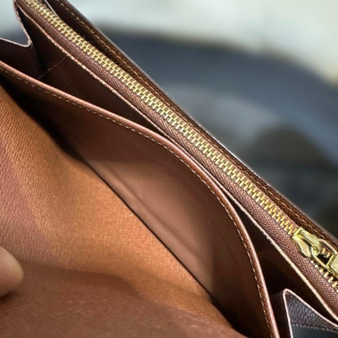 16☆良品☆カード6枚タイプ♪サラ長財布