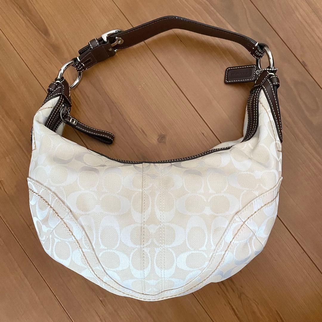 【美品】COACH ワンショルダーバッグ 10074 シグネチャー ソーホー