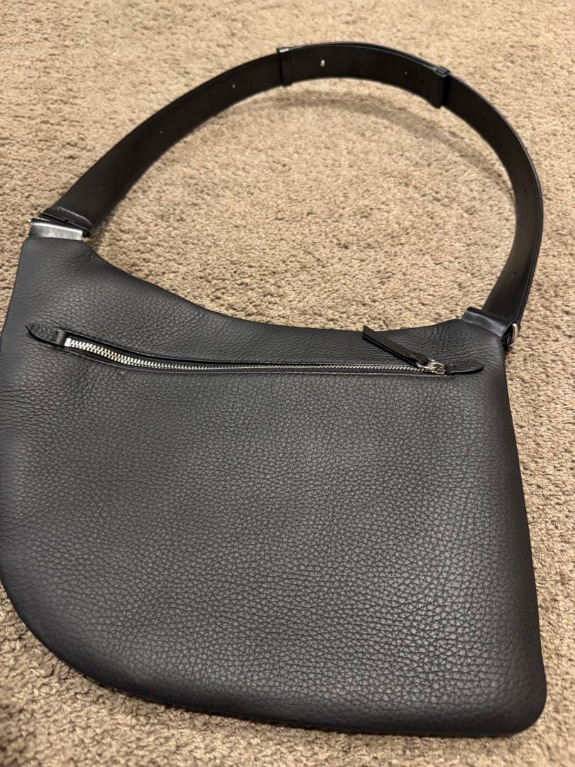 マルジェラ　5AC ボディー バックSB1WG0017 P4746