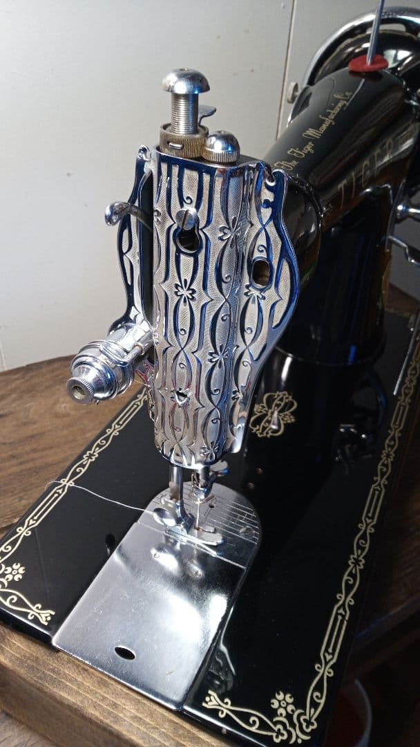 最終価格　縫えるビンテージミシン　TIGER　昭和レトロ