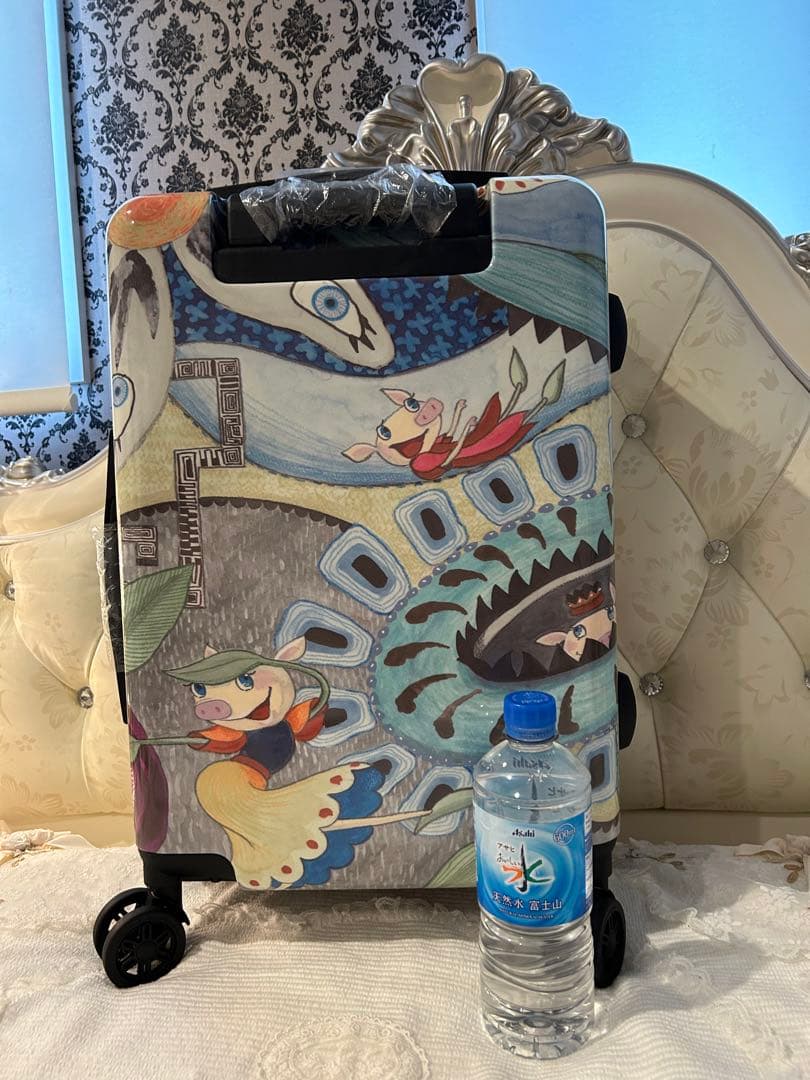 新品未使用アルベロベロアートプリント 中型キャリーケース軽量４輪雨雪保護カバー付