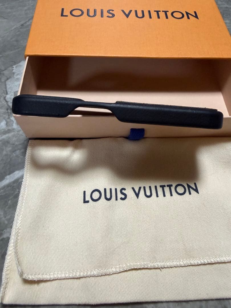 Louis Vuitton iPhoneケース モノグラム