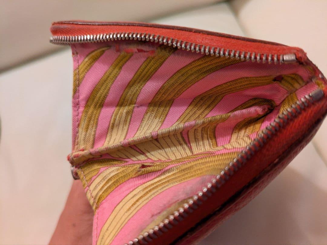 HERMES　アザップ　長財布　赤色（虎柄）