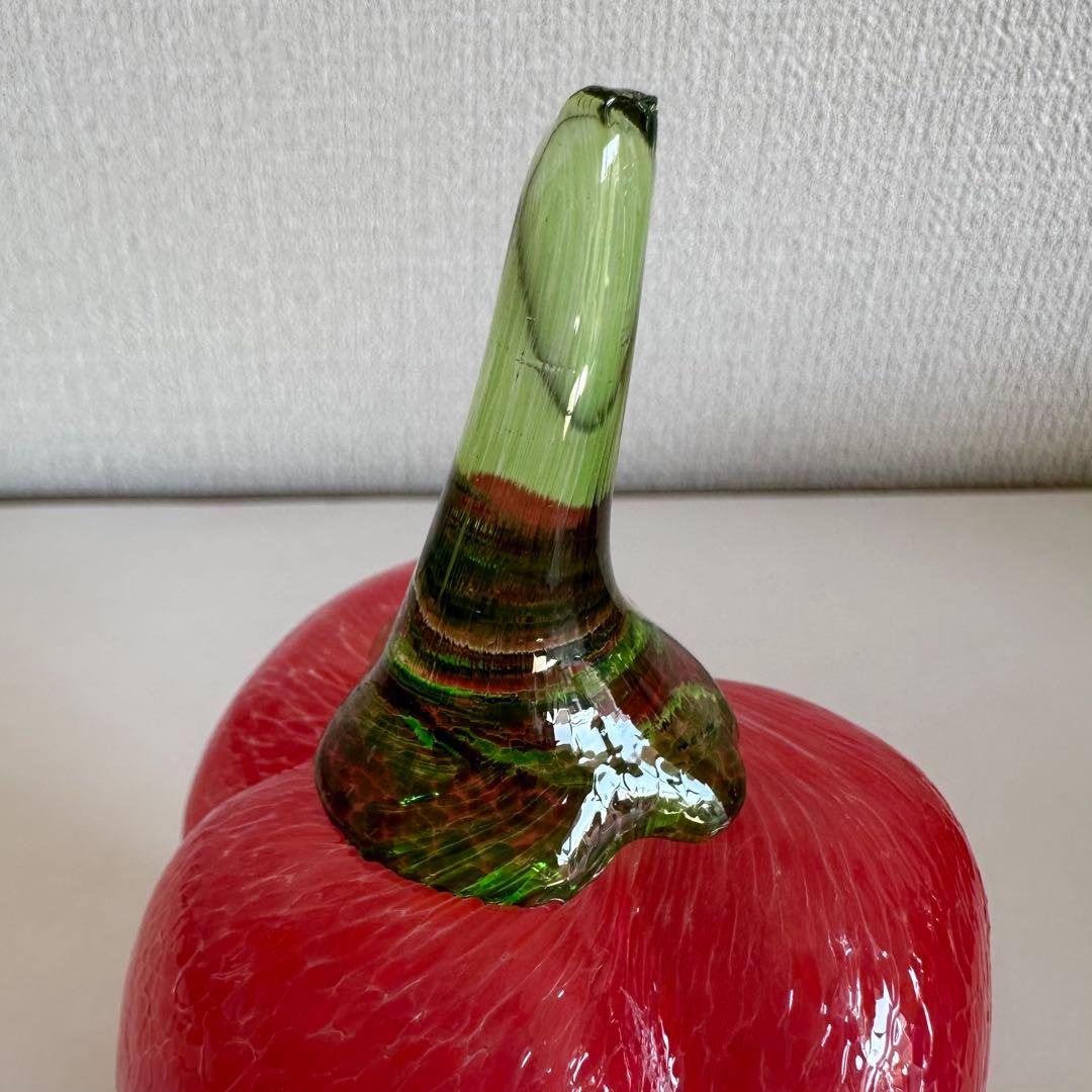 グンネル サーリン \"フルッテリアシリーズ \" ブドウとレッドパプリカ