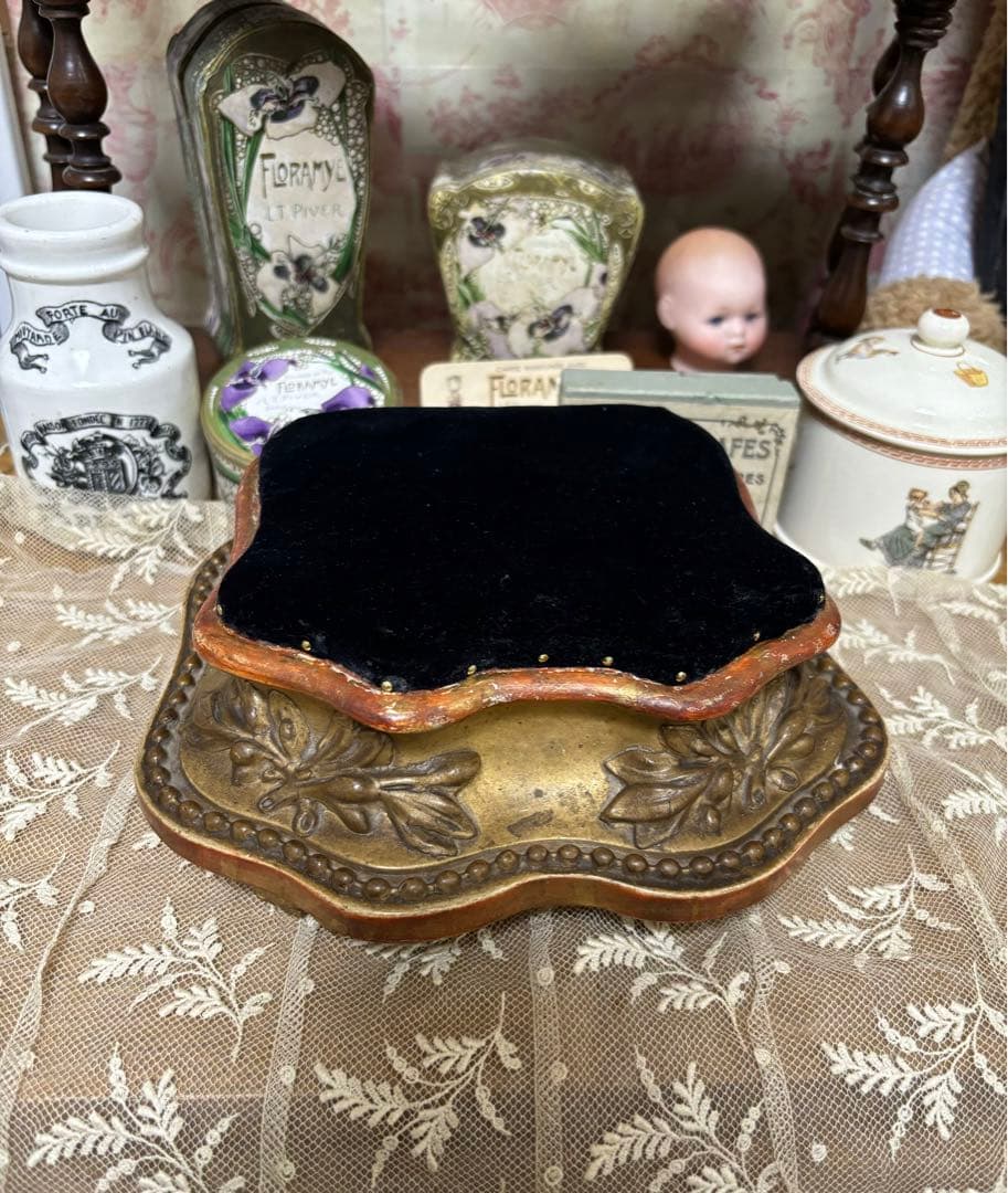 フランスアンティーク ポワドレ 台 ディスプレイ台 インテリアに