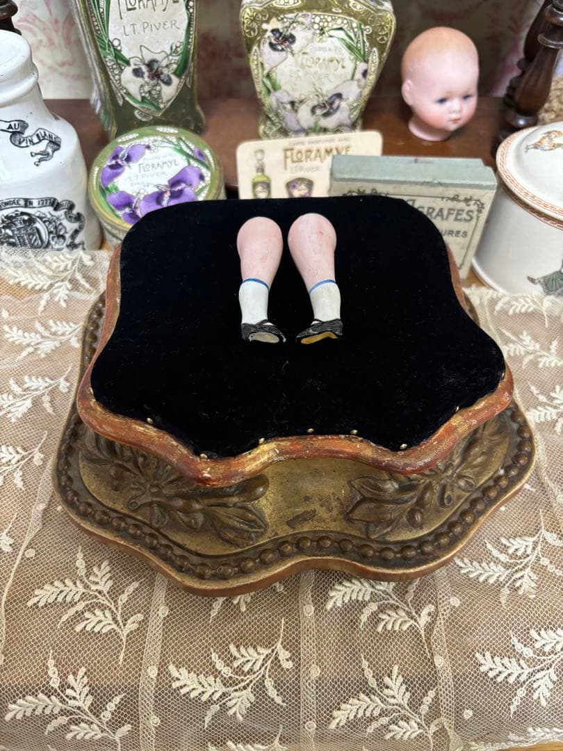 フランスアンティーク ポワドレ 台 ディスプレイ台 インテリアに