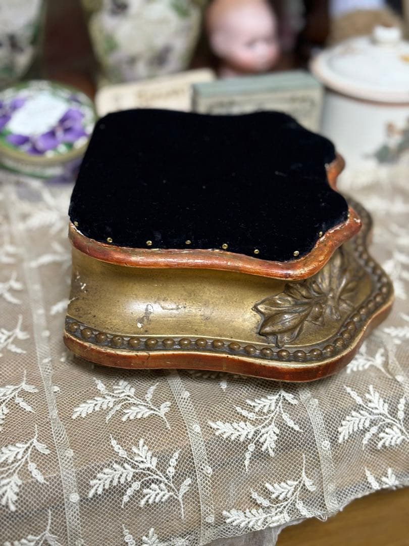 フランスアンティーク ポワドレ 台 ディスプレイ台 インテリアに