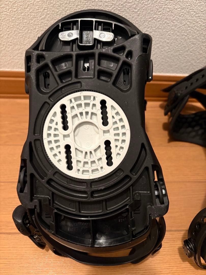 K*o様 フラックスDS Mサイズ　【美品】　箱付き