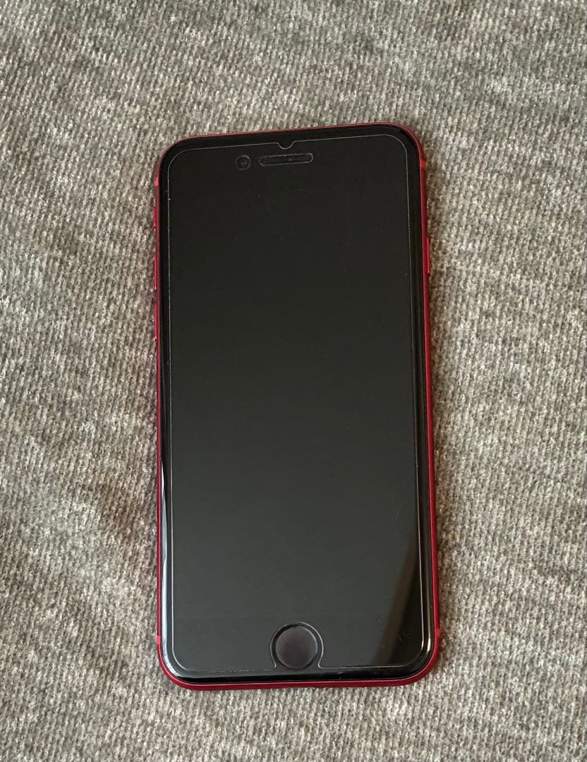 Apple iPhone SE (第2世代) レッド　本体のみ