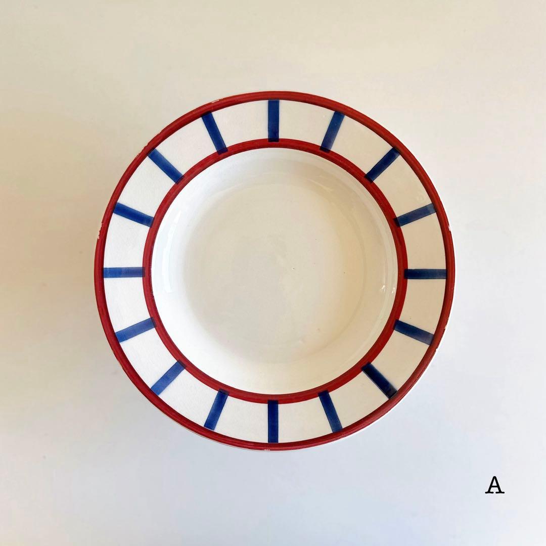 アンティークプレート バスク柄 クレイユ・モントロー Béarn - メルカリ