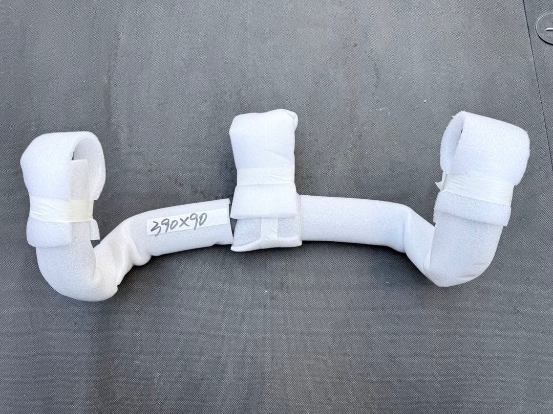 エアロハンドル カーボン　Gusto attaque